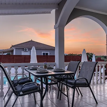Villa Atlas